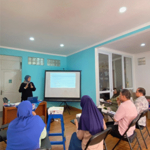 Sesi pelatihan pengasuh daycare